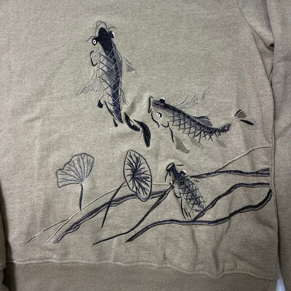 Blind Rooster Koi Fish Embroidered Sweatshirt Tan Fleece Lined Crewneck Size L - Picture 3 of 11